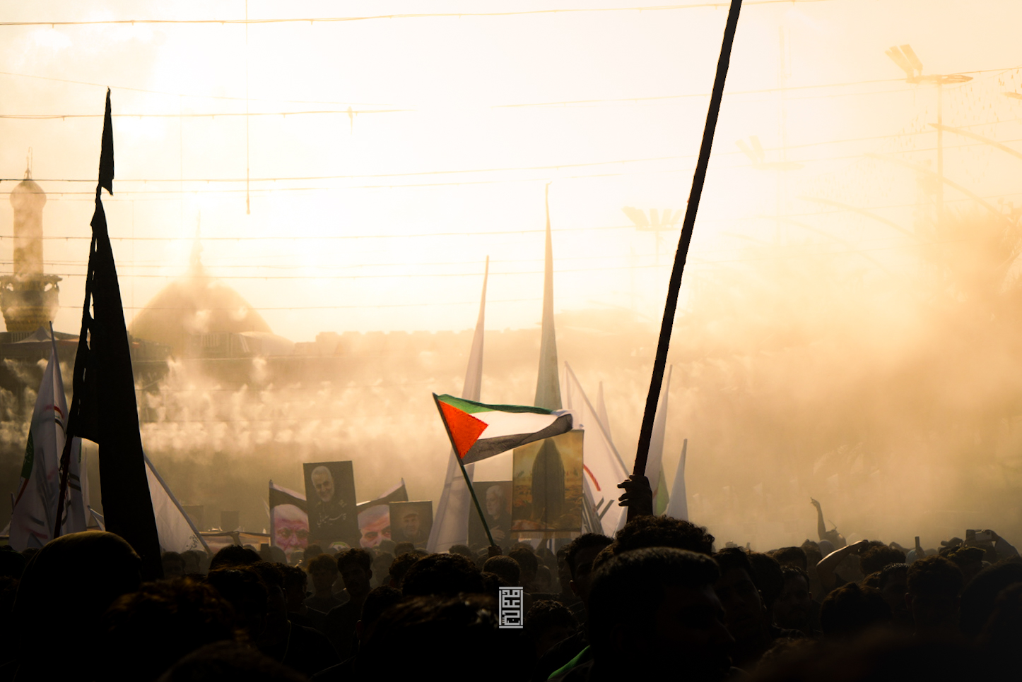 Bandera de Palestina en la marcha de Arbaín